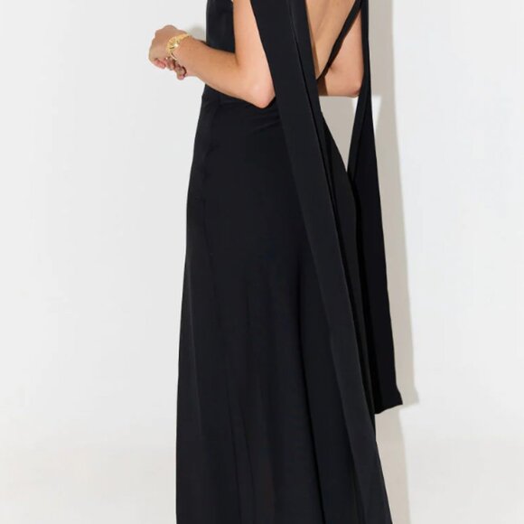 NWT Odd Muse, The Ultimate Muse Drape Maxi Dress, Black, Size Small - Picture 4 of 10